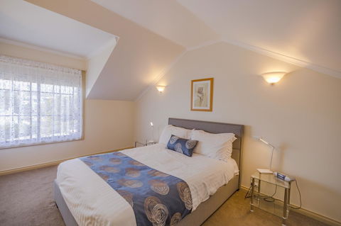 Queechy Motel - Accommodation NSW 4