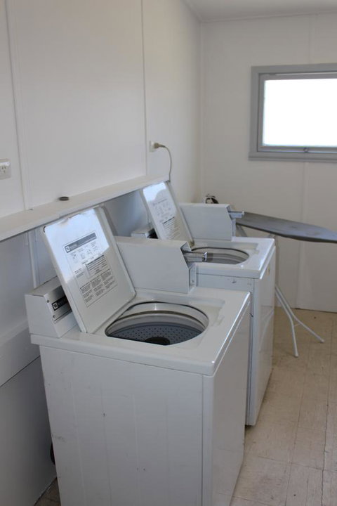 Tullah Lakeside Lodge - Accommodation NSW 27