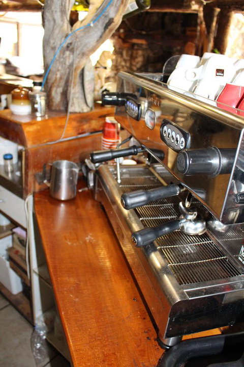 Tullah Lakeside Lodge - Accommodation NSW 32