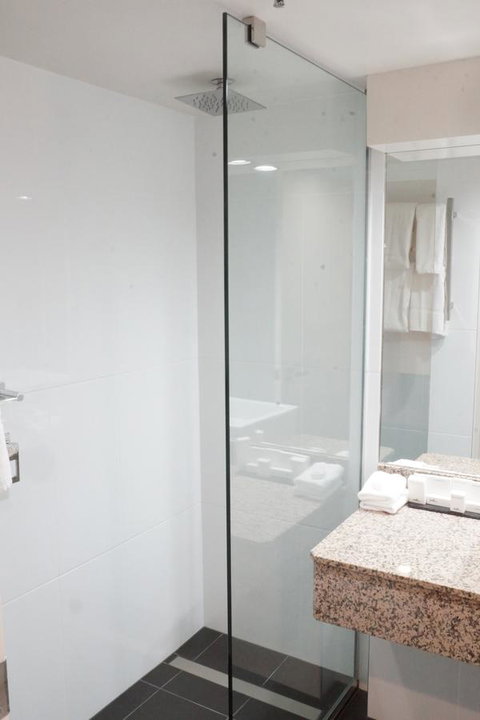 Hotel Grand Chancellor Launceston - Accommodation NSW 43
