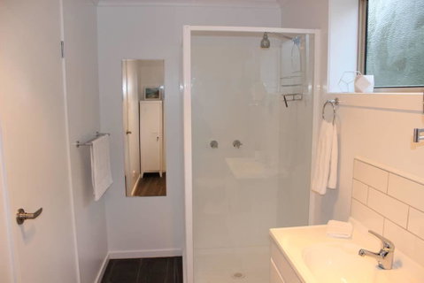 Boomers Retreat, Alonnah, Bruny Island - Accommodation NSW 10