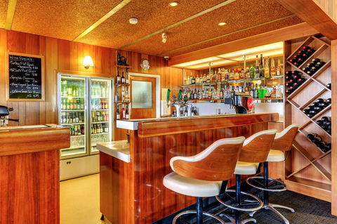 Riverfront Motel & Villas - Accommodation NSW 36