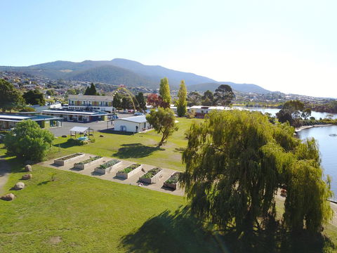 Riverfront Motel & Villas - Accommodation NSW 12