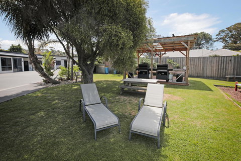 Georges Bay Apartments - Accommodation NSW 39