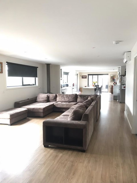 Georges Bay Apartments - Accommodation NSW 9