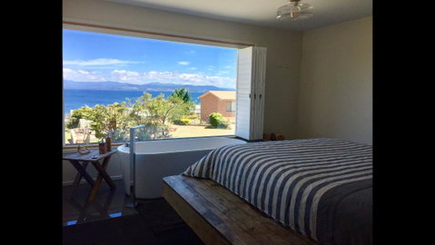 Couples Getaway On Bruny Island - Accommodation NSW 12