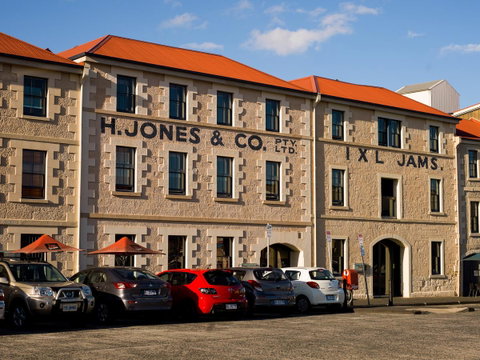 The Henry Jones Art Hotel - Accommodation NSW 5
