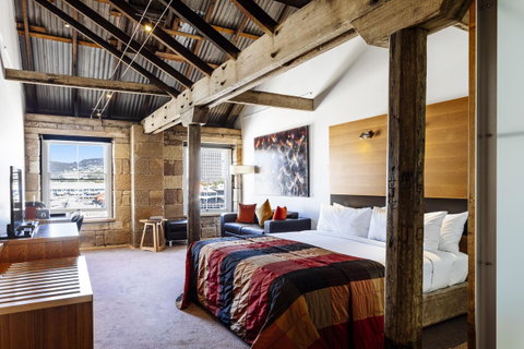 The Henry Jones Art Hotel - Accommodation NSW 3