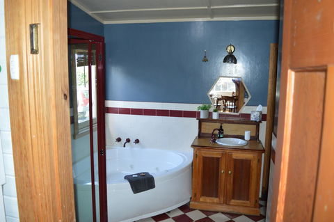 The Dragonfly Inn - Accommodation NSW 15