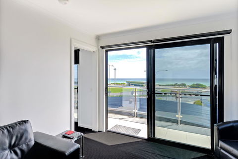 Burnie By The Bay Apartments - Accommodation NSW 5