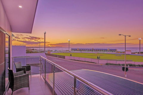 Burnie By The Bay Apartments - Accommodation NSW 12