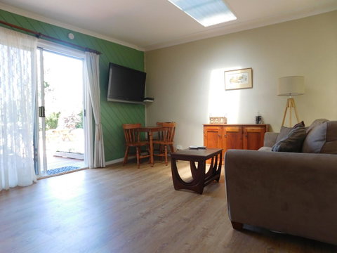 Amble\'a\'While On Tamar - Accommodation NSW 16