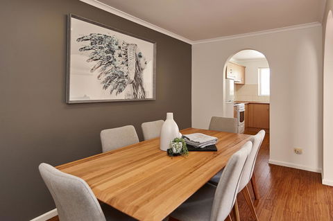 Elphin Serviced Apartments - Accommodation NSW 23