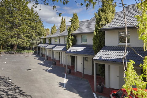 Elphin Serviced Apartments - Accommodation NSW 15