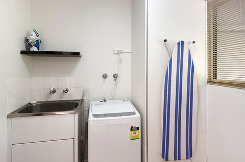 Elphin Serviced Apartments - Accommodation NSW 28