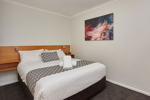Elphin Serviced Apartments - Accommodation NSW 2
