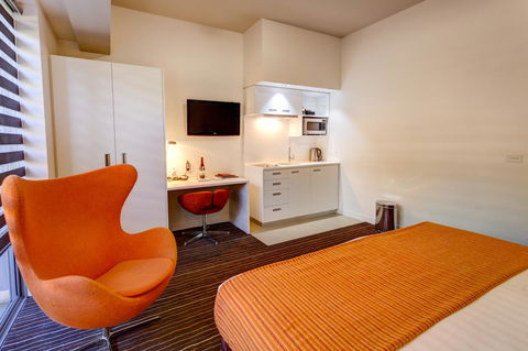 Mantra Charles Hotel - Accommodation NSW 38
