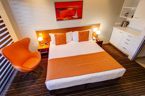 Mantra Charles Hotel - Accommodation NSW 24