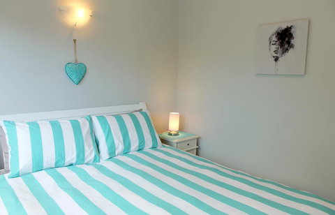 Kingston Beach-House Retreat - Accommodation NSW 15