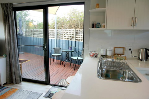 Kingston Beach-House Retreat - Accommodation NSW 19