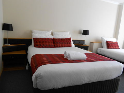 Commodore Regent - Accommodation NSW 7