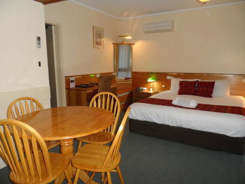 Commodore Regent - Accommodation NSW 29