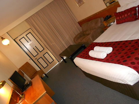 Commodore Regent - Accommodation NSW 3