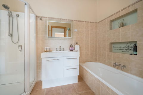 Jones On Wilson Boutique B&B - Accommodation NSW 6