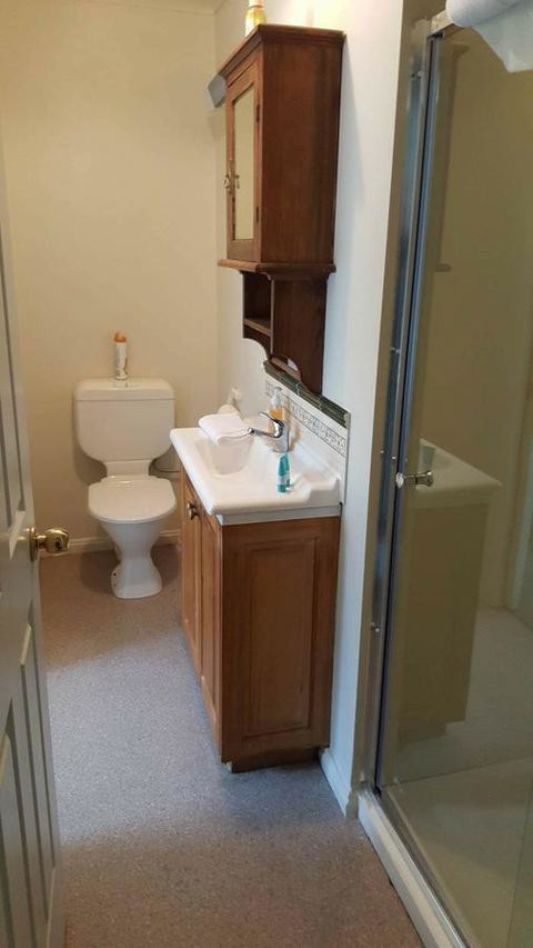 City Townhouse Walking Distance To City - Accommodation NSW 10
