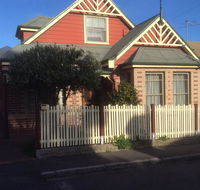 3 batten street - Accommodation NSW
