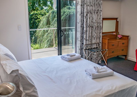 Tamar House - Accommodation NSW 10