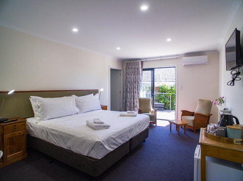 Tamar House - Accommodation NSW 19