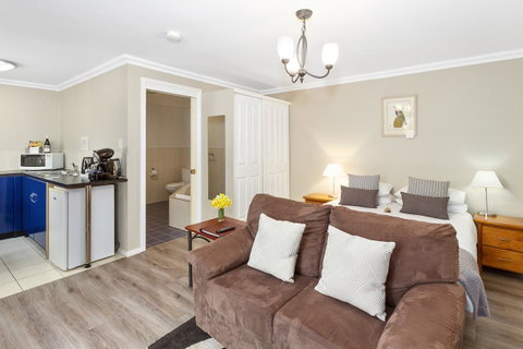 Oyster Cove Chalet - Accommodation NSW 5