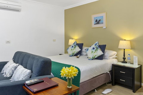 Oyster Cove Chalet - Accommodation NSW 4