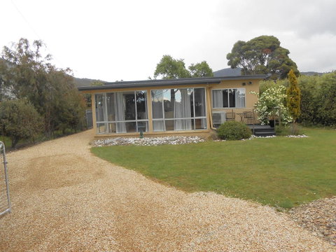 Bruny Ocean Cottage - Accommodation NSW 10