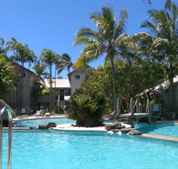 Noosaville Resort Living on Noosa River Gympie Terrace - Accommodation NSW