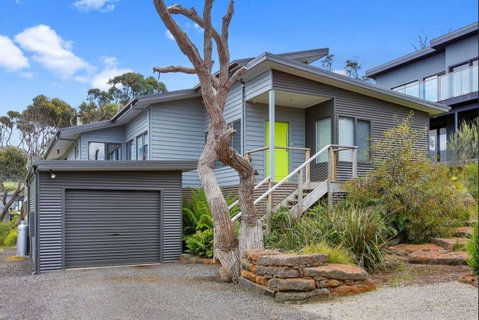 OCEAN ESCAPE - The Ultimate Luxury Beach House - Accommodation NSW 1