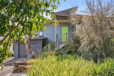 OCEAN ESCAPE - The Ultimate Luxury Beach House - Accommodation NSW 2