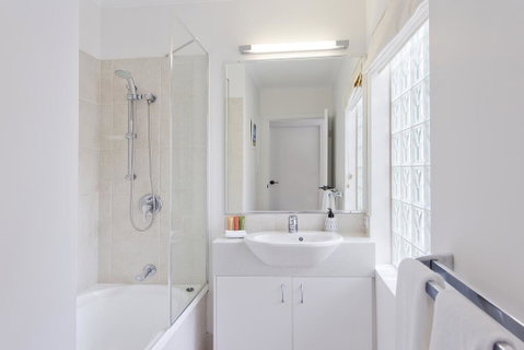 Offshore Noosa Resort - Accommodation NSW 1