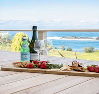 Ohana Oasis - front row to reserve beach and ocean - Accommodation NSW