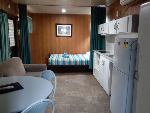 Paringa Caravan Park - Accommodation NSW 2