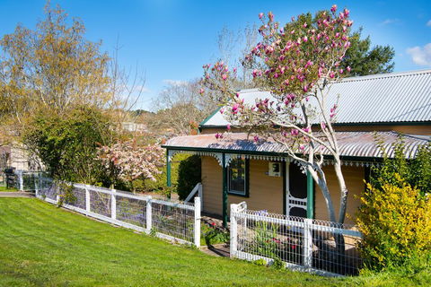 Pembroke House - Accommodation NSW 0