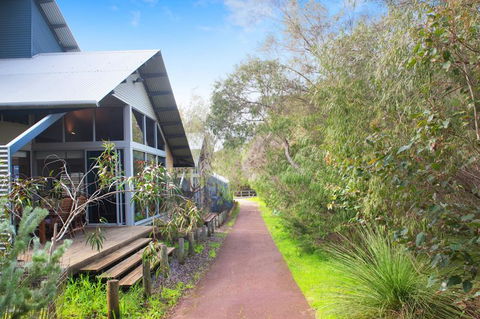 PEPPY TREE HOUSE - Accommodation NSW 0