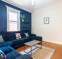 PET FRIENDLY FAMILY HOME WILLOUGHBY - Accommodation NSW