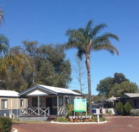 Pinjarra Caravan Park and Cabins - Accommodation NSW