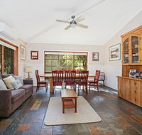 Porepunkah Elms - Holiday House - Accommodation NSW