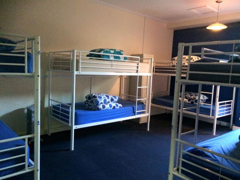 Port Adelaide Backpackers - Accommodation NSW 2