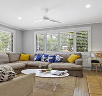 Pure Salt - beach house with pool 300m to beach - Accommodation NSW