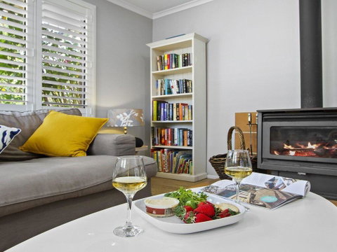 Pure Salt - Beach House With Pool, 300m To Beach - Accommodation NSW 1