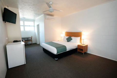 Q Express - Accommodation NSW 0